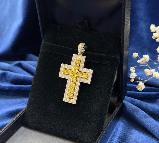 Croce Oro Bianco con Diamanti