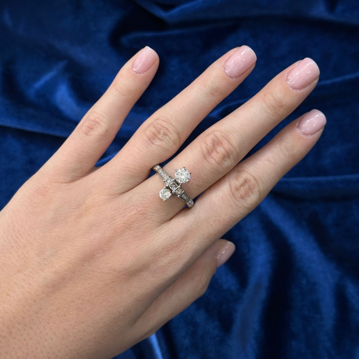 Anello anni '50 oro bianco 14 kt e diamanti