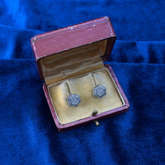 Orecchini esagonali anni '50 in oro bianco e diamanti